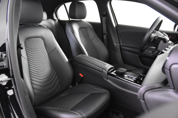 Mercedes-Benz A-Klasse 180 *1ste Eigenaar*Leer*Stoelverwarming*Navigatie*