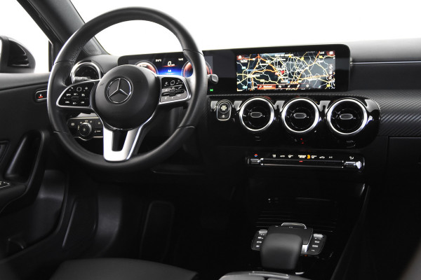 Mercedes-Benz A-Klasse 180 *1ste Eigenaar*Leer*Stoelverwarming*Navigatie*