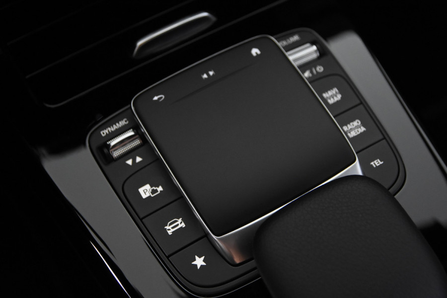 Mercedes-Benz A-Klasse 180 *1ste Eigenaar*Leer*Stoelverwarming*Navigatie*