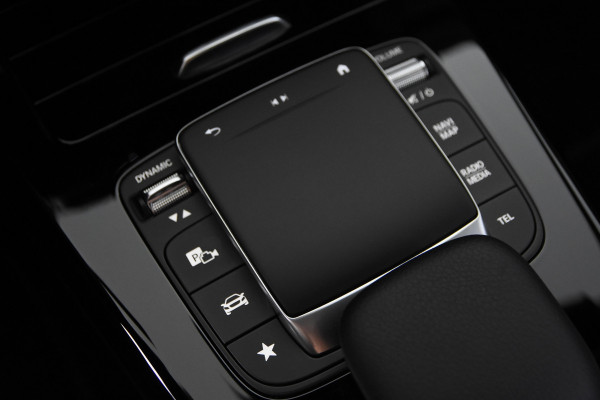 Mercedes-Benz A-Klasse 180 *1ste Eigenaar*Leer*Stoelverwarming*Navigatie*