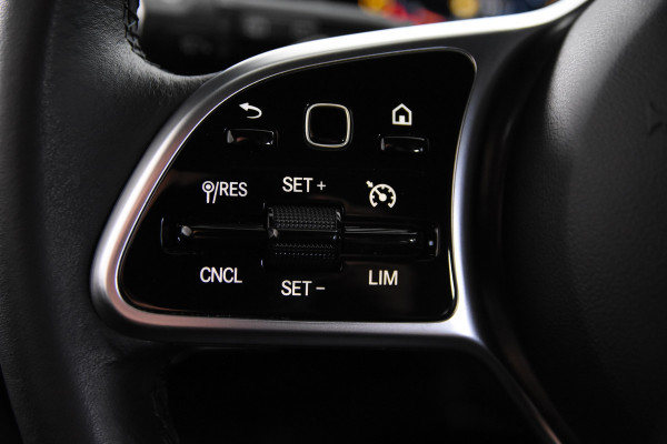 Mercedes-Benz A-Klasse 180 *1ste Eigenaar*Leer*Stoelverwarming*Navigatie*