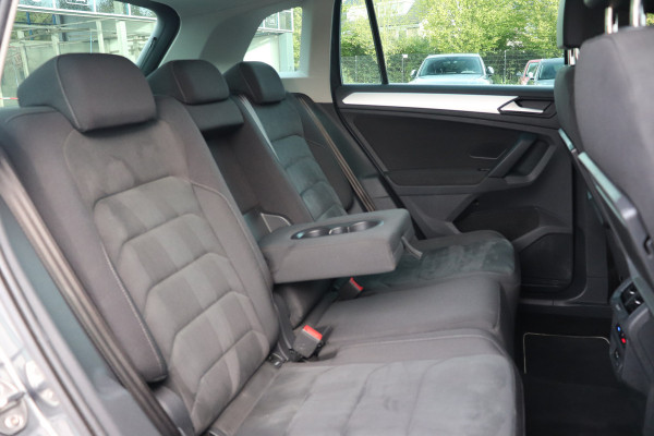Volkswagen Tiguan 1.5 TSI DSG Massage Trekhaak ACC