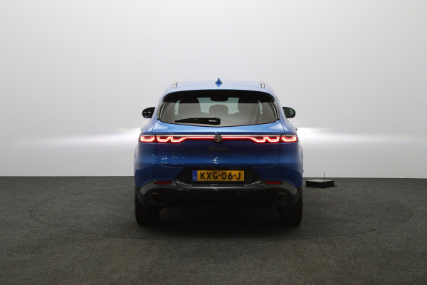 Alfa Romeo Tonale 1.3 Ibrida Plug-In Q4 Veloce 270 PK, Adap. Onderstel, Leder-Alcantara, Camera