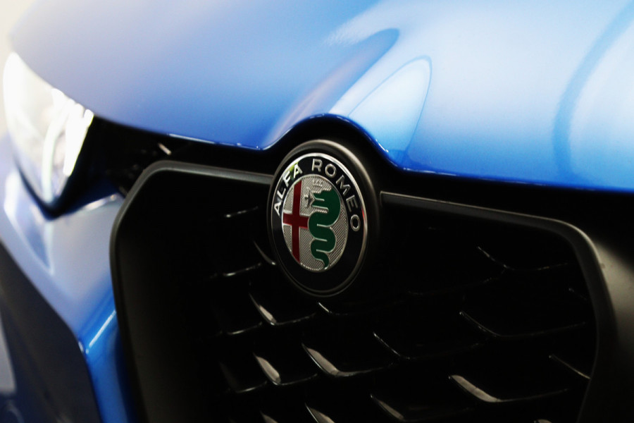 Alfa Romeo Tonale 1.3 Ibrida Plug-In Q4 Veloce 270 PK, Adap. Onderstel, Leder-Alcantara, Camera