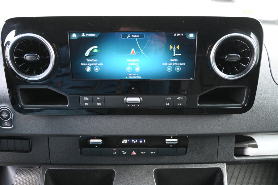 Mercedes-Benz Sprinter 315 CDI L1H1 RWD 10.25 inch MBUX met navigatie en camera, Trekhaak