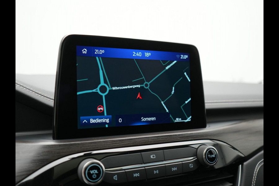 Ford Kuga 2.5 Vignale PHEV 225pk Dealer O.H. | Trekhaak Af Fabriek | Panodak | Adaptive Cruise | Head Up | 360 Camera | Bang & Olufsen | Lederen Comfortstoelen Memory & Verwarmd | Stuur Verwarmd | Apple Carplay | Blis | Keyless | DAB | Navigatie | 20"L.M | Plug In Hybrid |