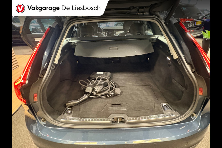 Volvo V90 2.0 T6 AWD Business Pro Automaat / Pano / leder / Harman Kardon / navi / camera/ head up