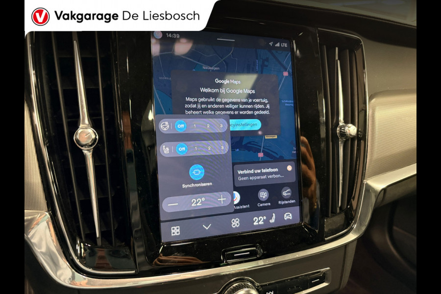 Volvo V90 2.0 T8 Plug-in hybrid AWD Ultimate Dark / Panoramadak / leder / trekhaak / camera / Harman Kardon audio