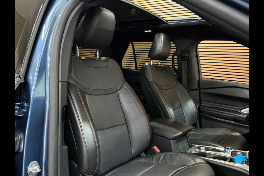 Ford Explorer 3.0 V6 PHEV ST-Line | 7p. | Black Style | Vol! | Pano | Trekhaak | Winter Pack | B&O | ACC | Led | Camera | Leder|