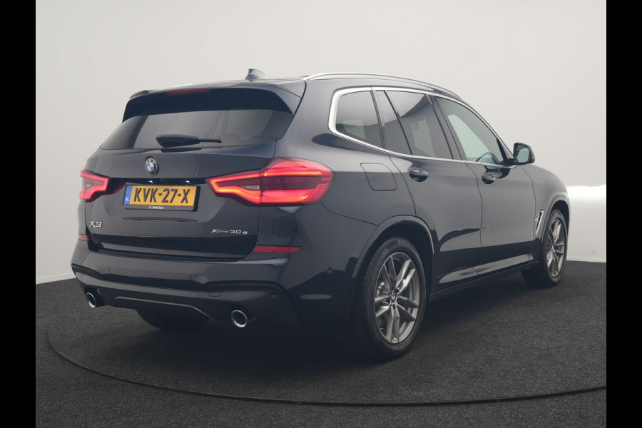 BMW X3 xDrive30e M Sport PHEV 293pk Dealer O.H. | Panodak | Adaptive Cruise | Head Up | 360 Camera | Harman / Kardon | Lederen Competition Stoelen Memory & Verewarmd | Stuur Verwarmd | Blis | Adaptive LED | Apple Carplay | Sfeerverlichting | Plug In Hybrid |