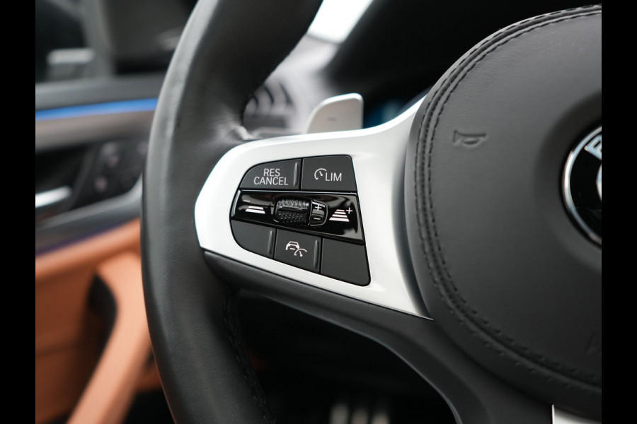BMW X3 xDrive30e M Sport PHEV 293pk Dealer O.H. | Panodak | Adaptive Cruise | Head Up | 360 Camera | Harman / Kardon | Lederen Competition Stoelen Memory & Verewarmd | Stuur Verwarmd | Blis | Adaptive LED | Apple Carplay | Sfeerverlichting | Plug In Hybrid |