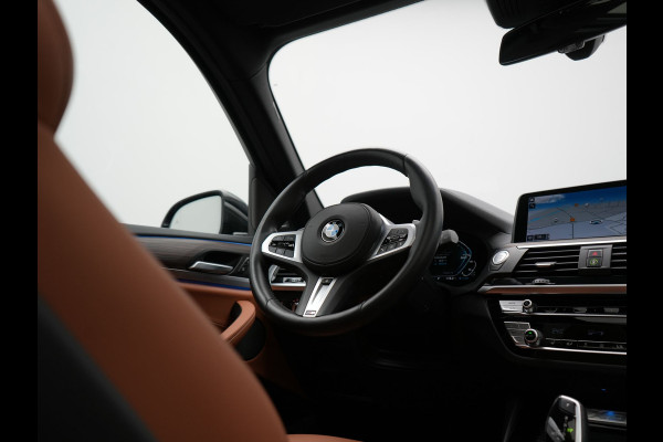 BMW X3 xDrive30e M Sport PHEV 293pk Dealer O.H. | Panodak | Adaptive Cruise | Head Up | 360 Camera | Harman / Kardon | Lederen Competition Stoelen Memory & Verewarmd | Stuur Verwarmd | Blis | Adaptive LED | Apple Carplay | Sfeerverlichting | Plug In Hybrid |