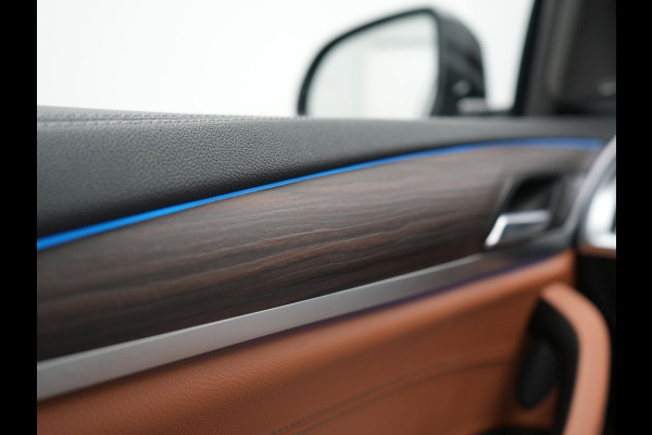 BMW X3 xDrive30e M Sport PHEV 293pk Dealer O.H. | Panodak | Adaptive Cruise | Head Up | 360 Camera | Harman / Kardon | Lederen Competition Stoelen Memory & Verewarmd | Stuur Verwarmd | Blis | Adaptive LED | Apple Carplay | Sfeerverlichting | Plug In Hybrid |