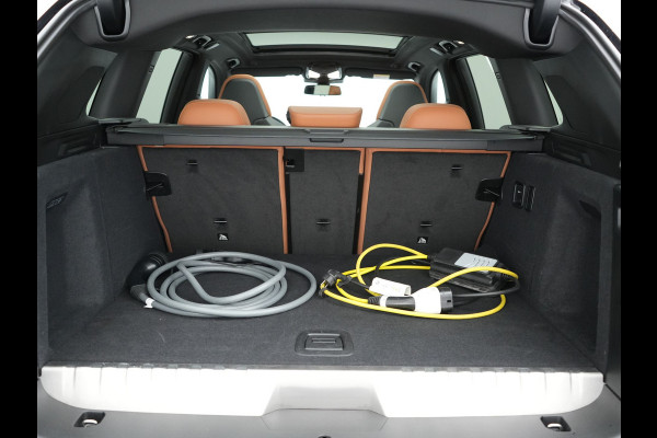 BMW X3 xDrive30e M Sport PHEV 293pk Dealer O.H. | Panodak | Adaptive Cruise | Head Up | 360 Camera | Harman / Kardon | Lederen Competition Stoelen Memory & Verewarmd | Stuur Verwarmd | Blis | Adaptive LED | Apple Carplay | Sfeerverlichting | Plug In Hybrid |