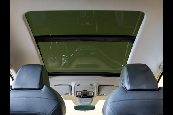 Škoda ENYAQ iV 60 SOH 91% / 180pk / Panorama dak / Trekhaak / Warmtepomp / Dodehoek herkenning /