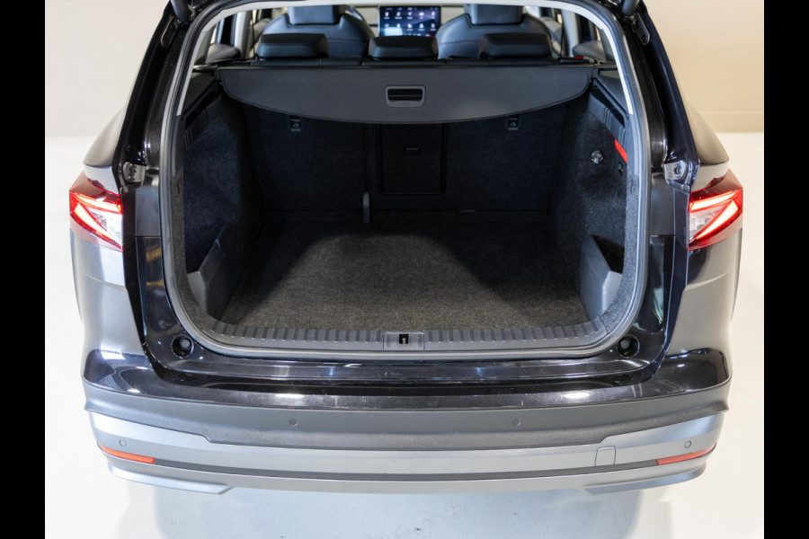 Škoda ENYAQ iV 60 SOH 91% / 180pk / Panorama dak / Trekhaak / Warmtepomp / Dodehoek herkenning /