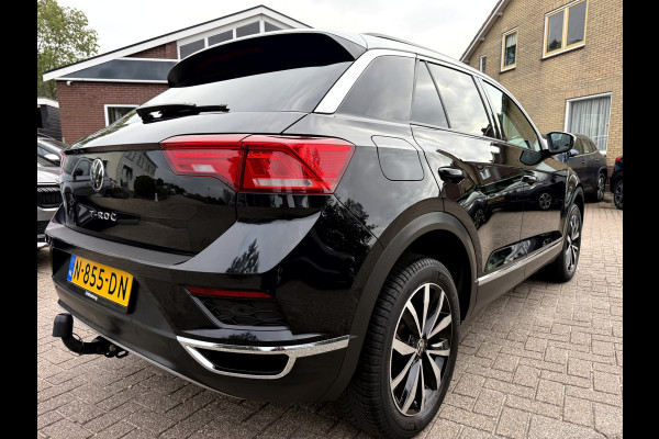 Volkswagen T-Roc 1.0 TSI Style Camera, App Connect, Elek.Achterklep, Trekhaak
