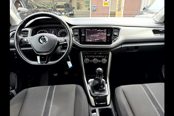 Volkswagen T-Roc 1.0 TSI Style Camera, App Connect, Elek.Achterklep, Trekhaak
