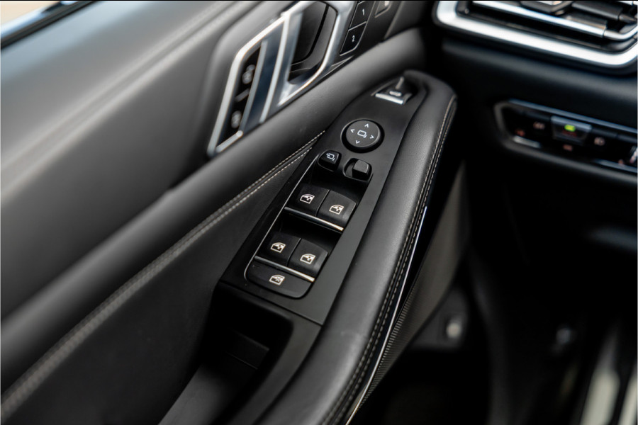 BMW X5 xDrive45e High Executive - M Sport | Panorama | Swarovski | H&K | Stoelkoeling | Elek. Trekhaak