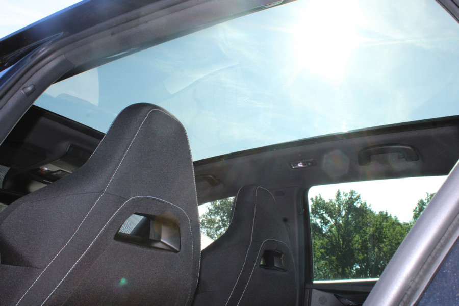 Škoda Kamiq 1.5 TSI ACT Business Edition PANORAMADAK