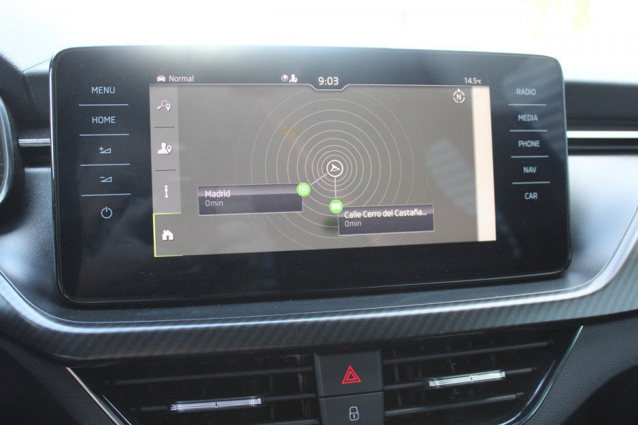 Škoda Kamiq 1.5 TSI ACT Business Edition PANORAMADAK