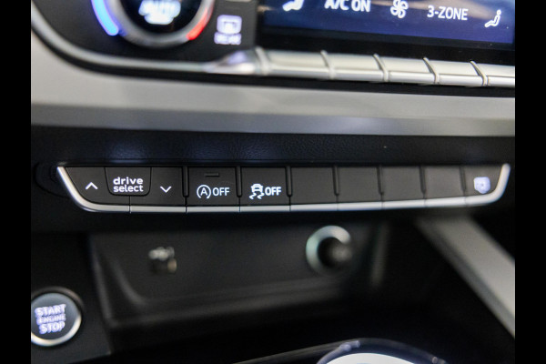 Audi A4 Avant 35 TFSI Advanced Edition / 150pk / Panorama dak / Leder / Stoelverwarming /