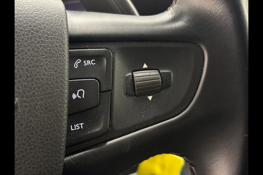 Opel Vivaro 2.0 CDTI L3H1 Dubbele Cabine Automaat Airco Navigatie Trekhaak Camera Cruise Control