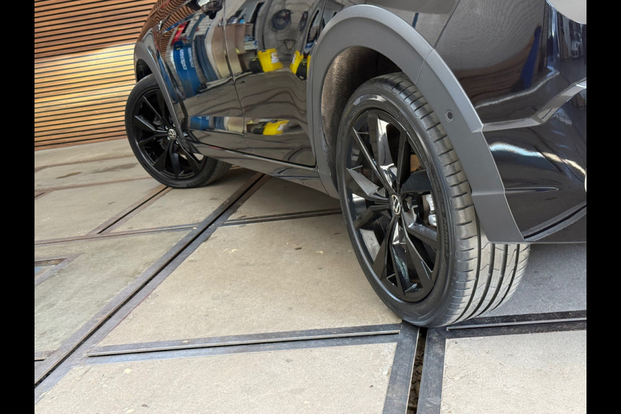 Volkswagen Taigo 1.0 TSI R-Line Business | Black Style | IQ.Drive | Rijassistpakket+ | Licht+Zicht Pakket | ACC | CarPlay | DAB+