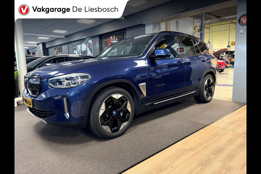 BMW iX3 High Executive 80 kWh / Panoramadak / trekhaak / leder / head-up