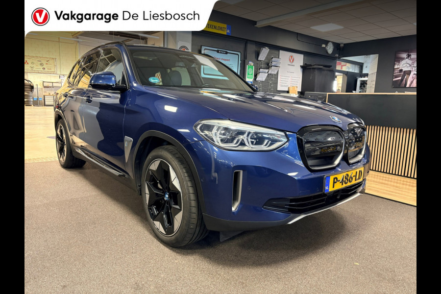 BMW iX3 High Executive 80 kWh / Panoramadak / trekhaak / leder / head-up