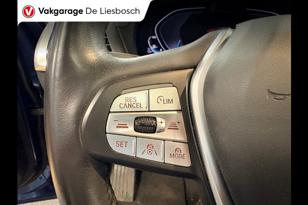 BMW iX3 High Executive 80 kWh / Panoramadak / trekhaak / leder / head-up