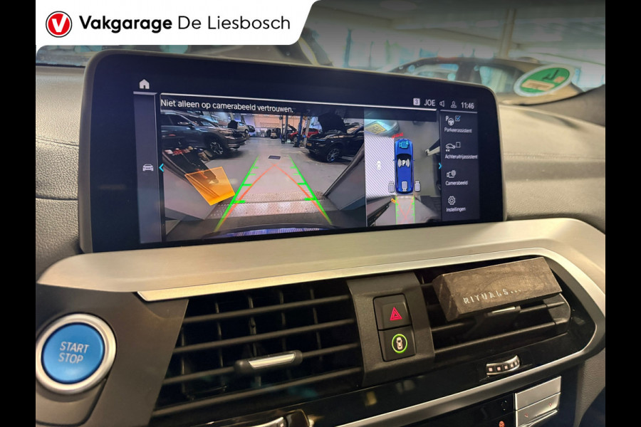 BMW iX3 High Executive 80 kWh / Panoramadak / trekhaak / leder / head-up