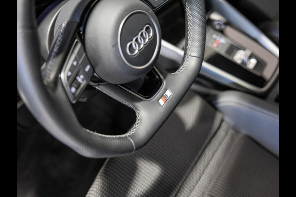 Audi A3 Limousine 30 TFSI 2x S-Line edition / 110pk / Panorama dak / Trekhaak /