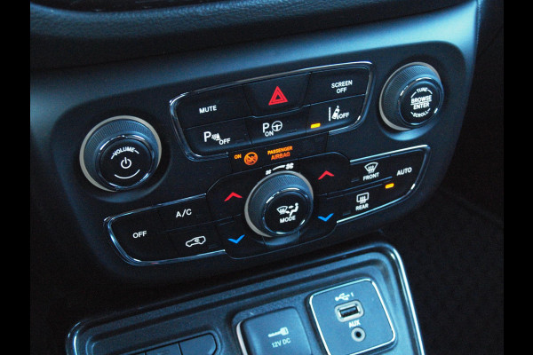 Jeep Compass 1.3T S | Camera | Cruise Control | Alpine Audio | Automaat |