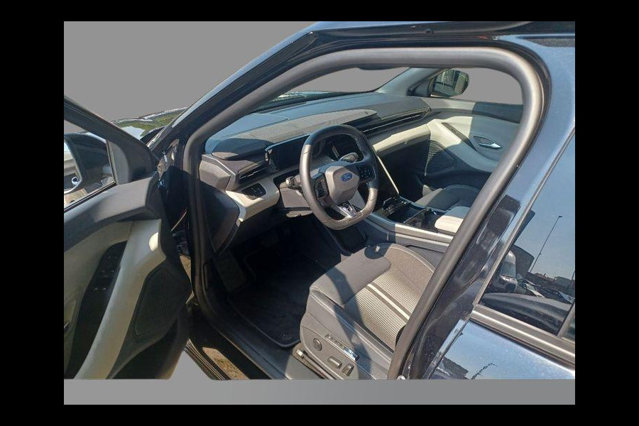 Ford Capri Select Extended Range RWD 79 kWh 286pk | Comfort Pack 1 | Massagestoelen | Winterpack