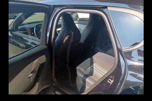 Ford Capri Select Extended Range RWD 79 kWh 286pk | Comfort Pack 1 | Massagestoelen | Winterpack
