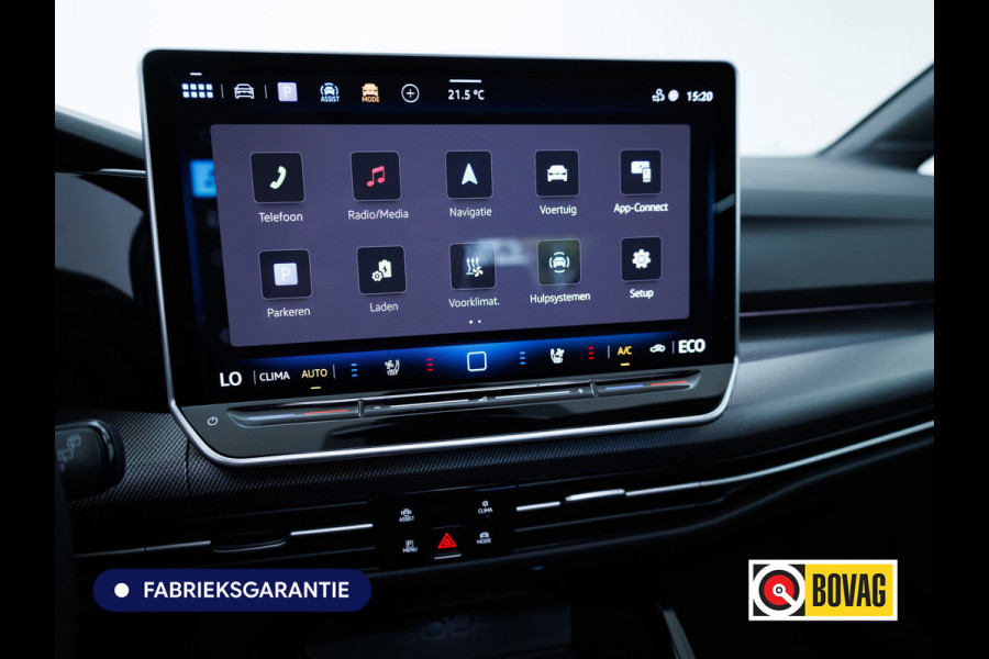 Volkswagen Golf 1.5 eHybrid GTE 272PK | Pano | Leer | Stoelkoeling | Stoel-Stuurverwarming | Elec. trekhaak | Travel assist | IQ-Drive | IQ-Led | Black-style | Memorystoel | Adaptive Cruise | Head-Up | Keyless | Sfeerverlichting | DCC |