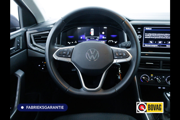 Volkswagen Polo 1.0 TSI Business Edition Automaat | Camera | Cruise | PDC V+A | Airco | App-connect Privacy glas, Grootlicht assistent, Digitaal dashboard, 15 inch LMV