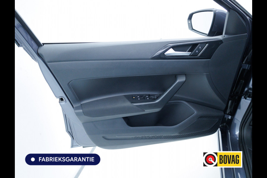 Volkswagen Polo 1.0 TSI Business Edition Automaat | Camera | Cruise | PDC V+A | Airco | App-connect Privacy glas, Grootlicht assistent, Digitaal dashboard, 15 inch LMV