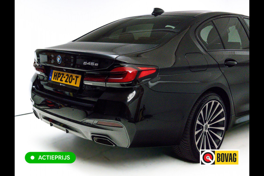 BMW 5 Serie BMW 545e xDrive M-Sport 394PK | 6-CIL. | SCHUIFDAK | TREKHAAK | 360° | ACC | STOEL- & STUURVERW | Adaptieve Cruise, Lederen bekleding, Comfortstoelen, Electrische verstelbare voorstoelen