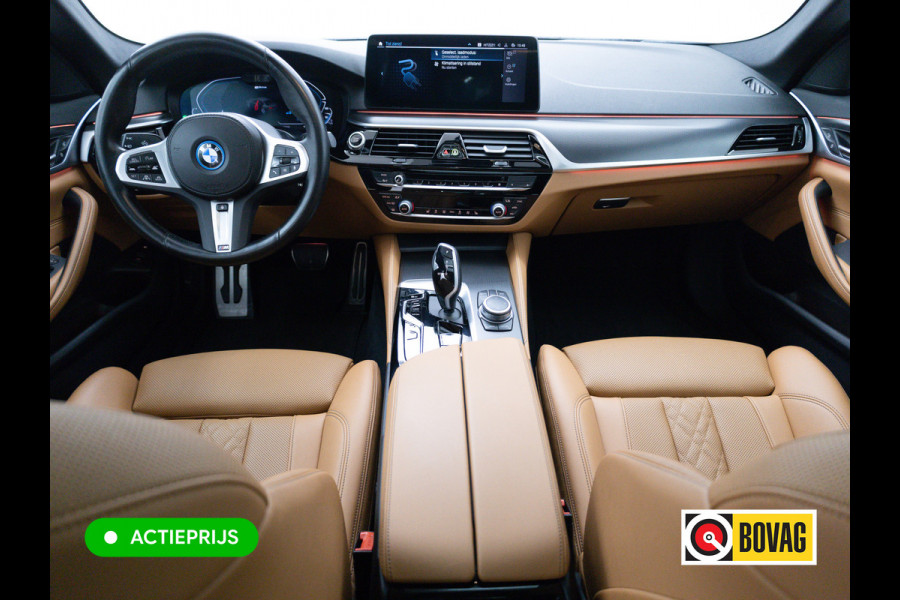 BMW 5 Serie BMW 545e xDrive M-Sport 394PK | 6-CIL. | SCHUIFDAK | TREKHAAK | 360° | ACC | STOEL- & STUURVERW | Adaptieve Cruise, Lederen bekleding, Comfortstoelen, Electrische verstelbare voorstoelen