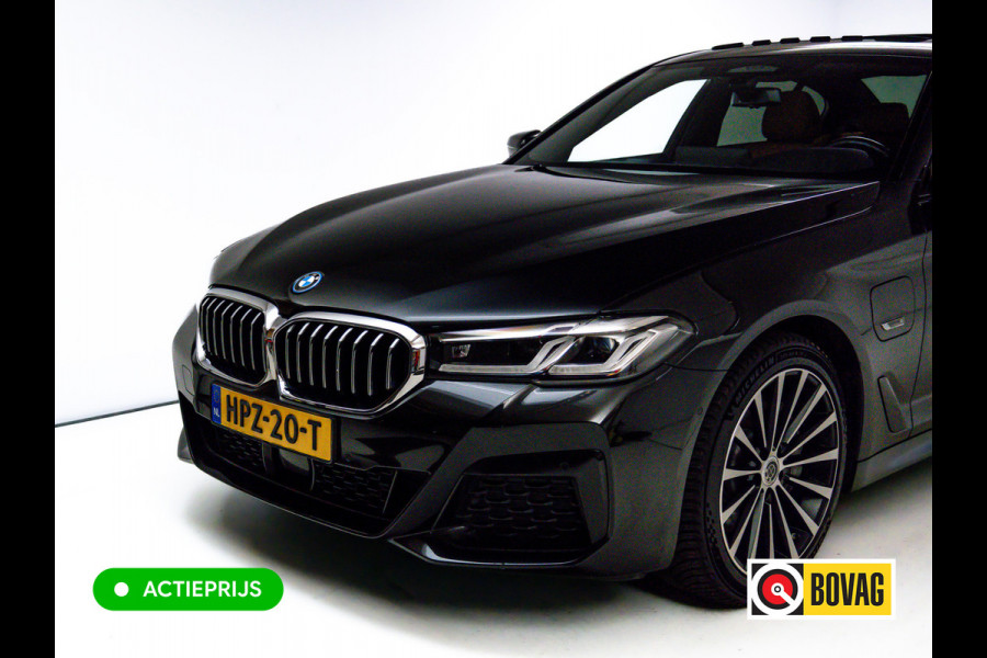 BMW 5 Serie BMW 545e xDrive M-Sport 394PK | 6-CIL. | SCHUIFDAK | TREKHAAK | 360° | ACC | STOEL- & STUURVERW | Adaptieve Cruise, Lederen bekleding, Comfortstoelen, Electrische verstelbare voorstoelen