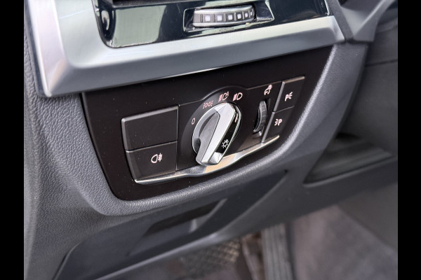 BMW iX3 Panoramadak SOH 99% Leder Adap.Cruise Camera Apple Carplay Android Auto 3-Zone Ecc Executive 80kWh Elek.Achterklep Adaptief onderstel Stoelverwarming Pdc Lmv Led Elek.Stoelen Isofix Bluetooth