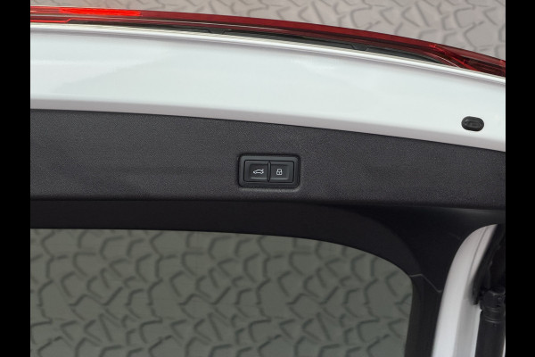 Audi Q5 Sportback 2.0 e-hybrid quattro 299 PK S line | Pass Display | 360.Cam | 100 KM EV | Pano | Matrix | 21"
