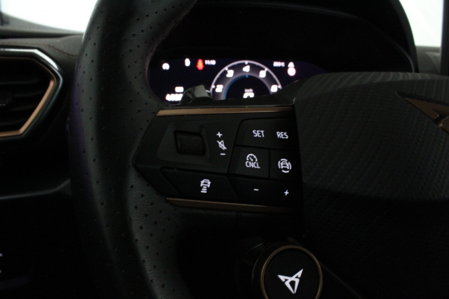 CUPRA Formentor 1.5 TSI e-Hybrid Business > 126km WLTP/SOH 98.6%/360°camera/Travel Assist/Midnight Black
