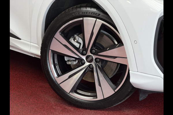 Audi Q5 Sportback 2.0 e-hybrid quattro 299 PK S line | Pass Display | 360.Cam | 100 KM EV | Pano | Matrix | 21"