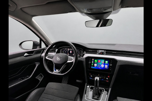 Volkswagen Passat Variant GTE 218PK DSG HYBRID BUSINESS SPORT ALCANTARA/CAMERA/NAVI/IQ-LIGHT