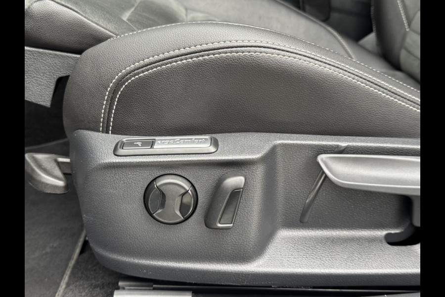 Volkswagen Passat Variant GTE 218PK DSG HYBRID BUSINESS SPORT ALCANTARA/CAMERA/NAVI/IQ-LIGHT