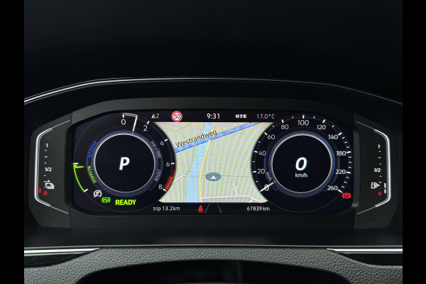 Volkswagen Passat Variant GTE 218PK DSG HYBRID BUSINESS SPORT ALCANTARA/CAMERA/NAVI/IQ-LIGHT