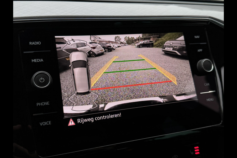 Volkswagen Passat Variant GTE 218PK DSG HYBRID BUSINESS SPORT ALCANTARA/CAMERA/NAVI/IQ-LIGHT